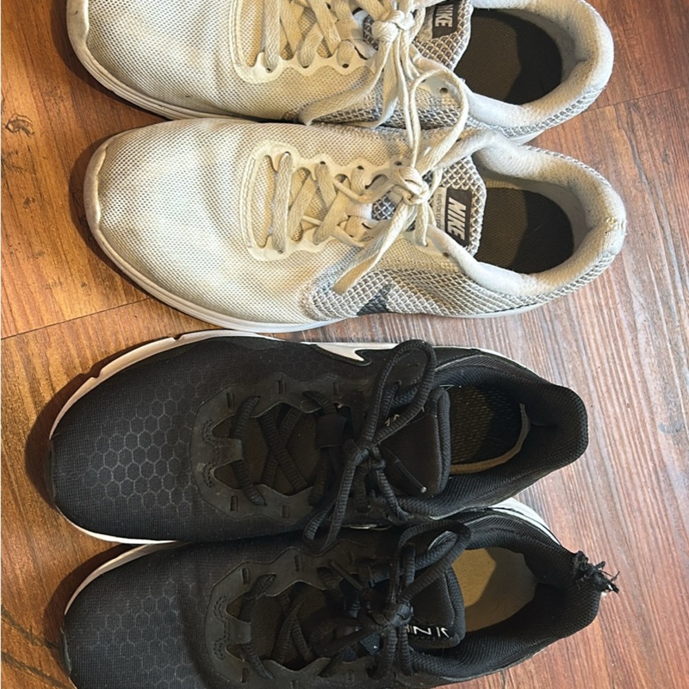 Nike White and Light Gray Athletic Sneakers